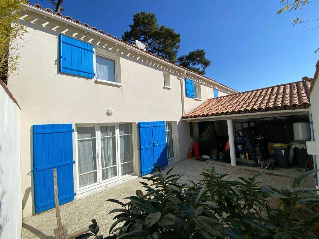 Maison à LES MATHES