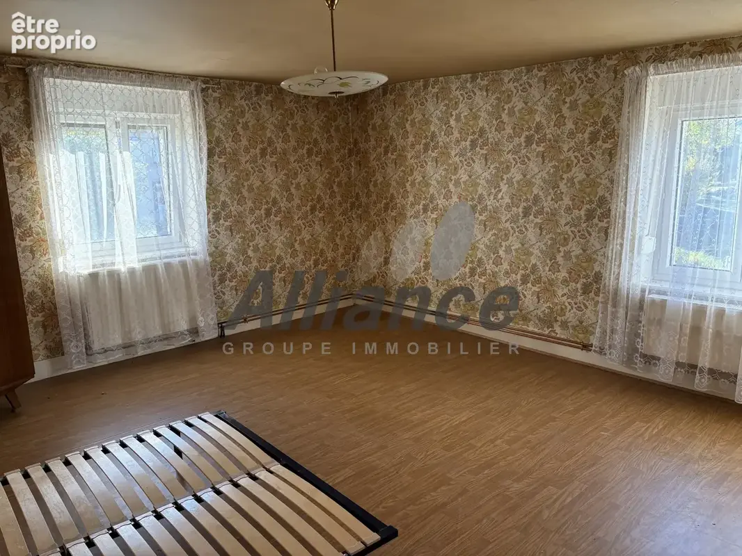 Ferme  avec  dependances  et  terrain  centre   village    ailloncourt - photo 17