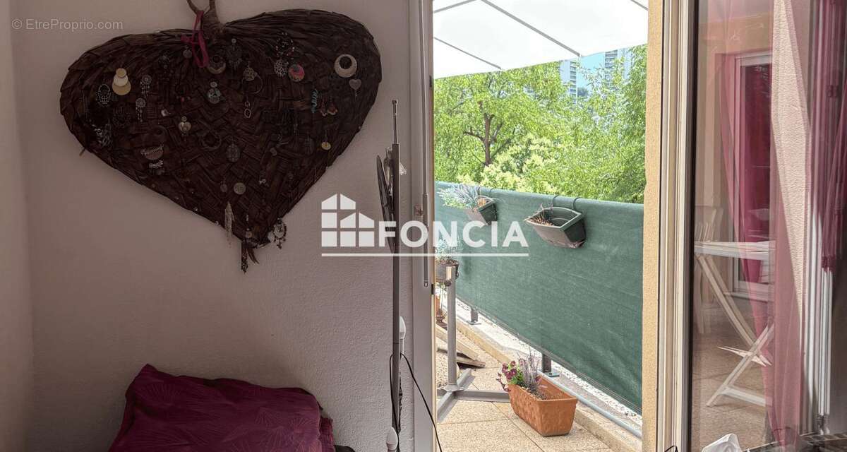 Appartement à MARSEILLE-13E