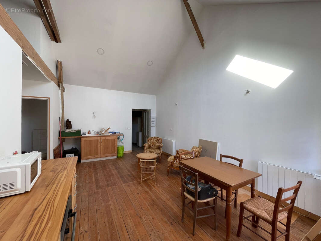 Maison à CEAUX-EN-COUHE