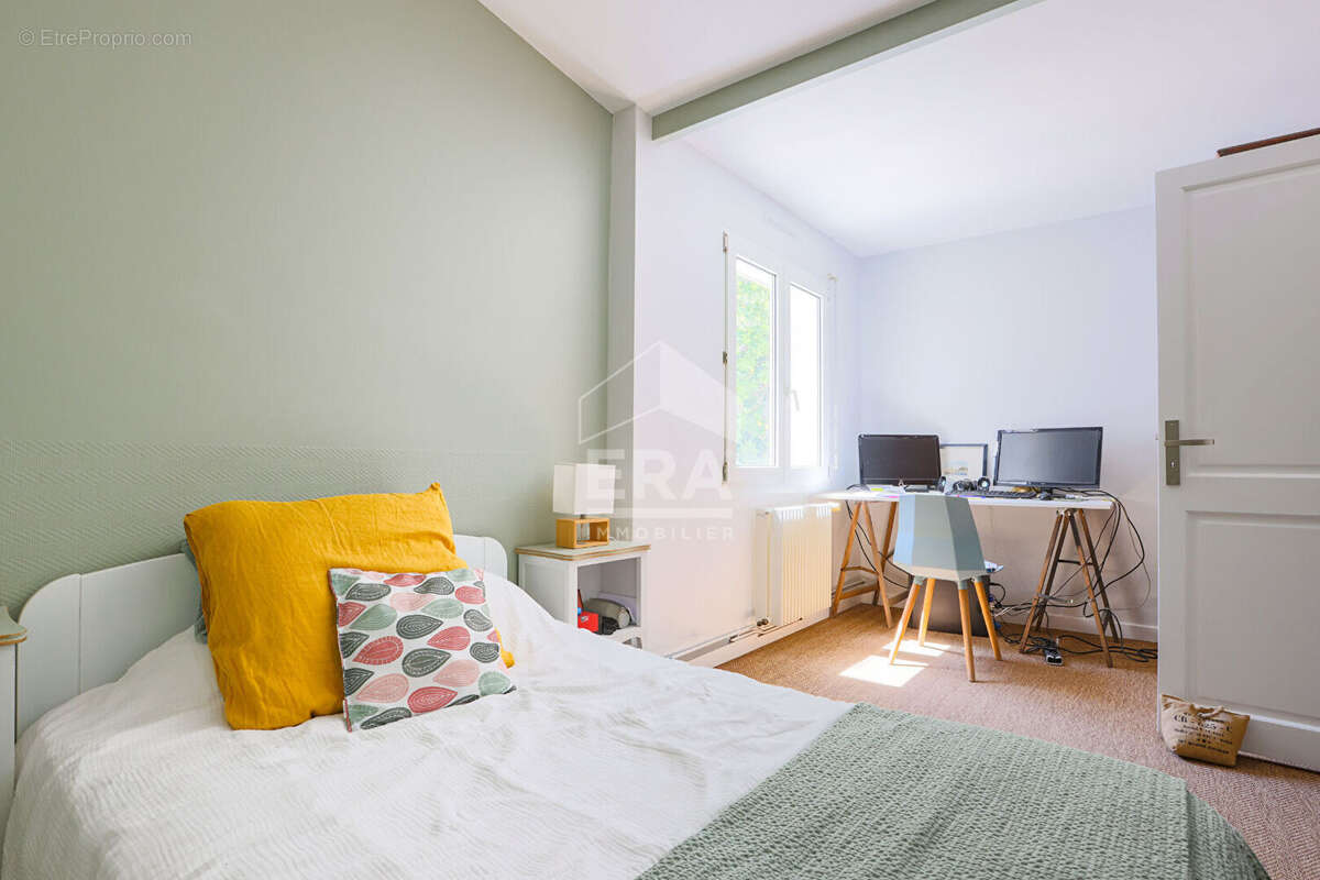 Belle maison familiale 4 chambres garage jardin - photo 7