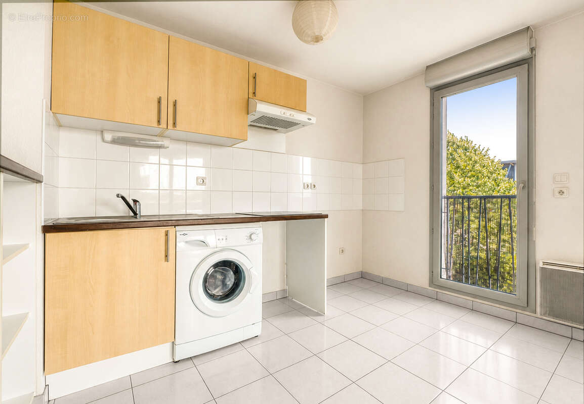 En exclusivité ! Appartement T3 de 68 m2 situé au 1er étage, dans le quartier recherché de Croix-Daurade. - photo 6