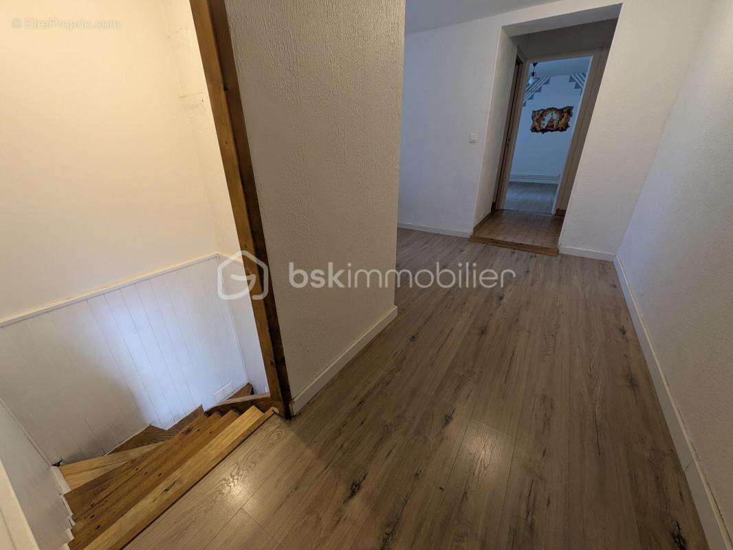 Maison de village de 124 m² – 4 chambres – Garage – Pierre-Châtel (38119) - photo 18