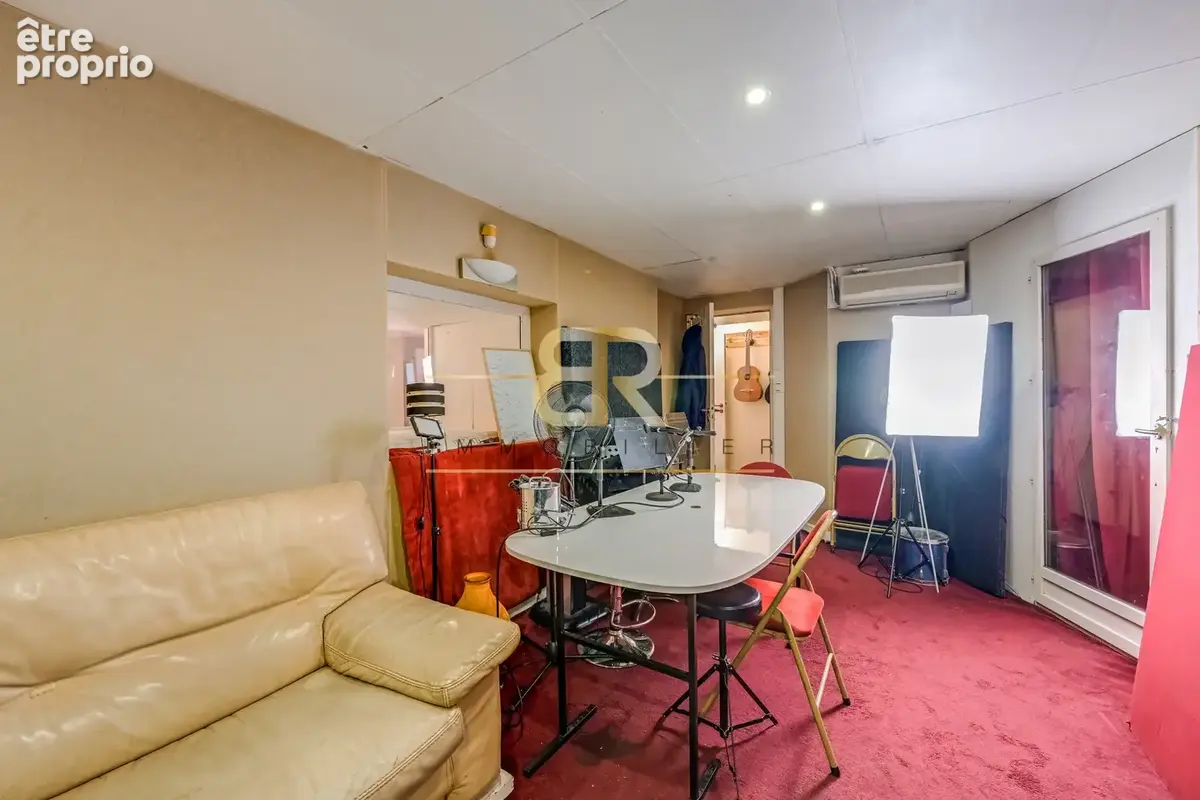Studio d’enregistrement / 141 m2 en souplex / Usage mixte - photo 5