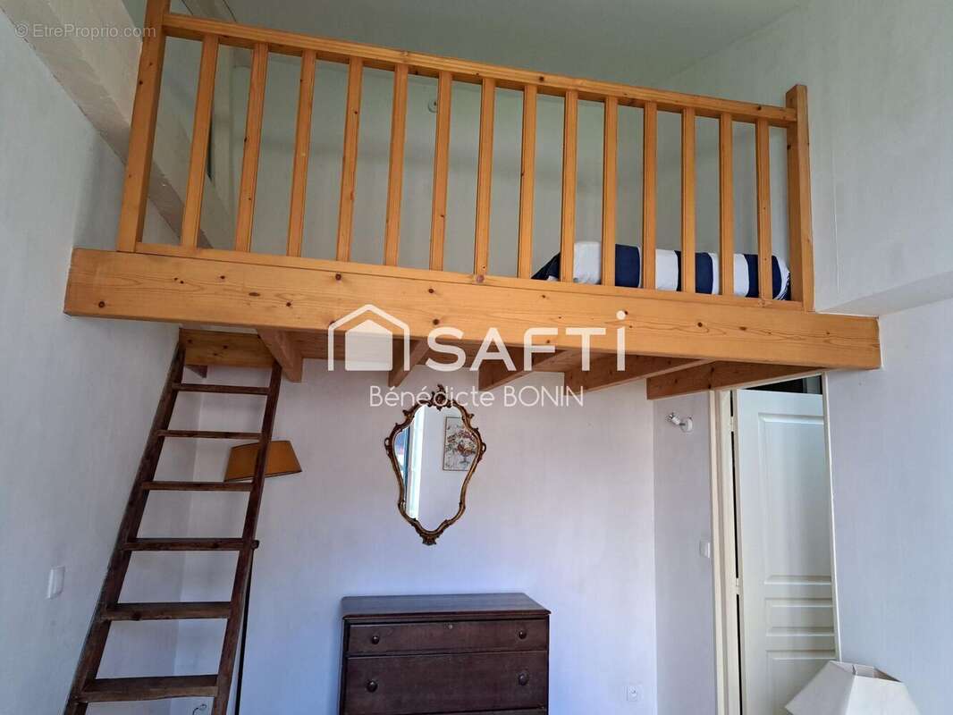 Photo 8 - Maison à CHAILLEVETTE