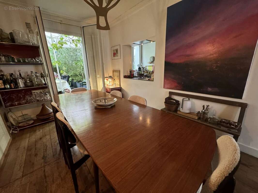 Appartement à PARIS-19E