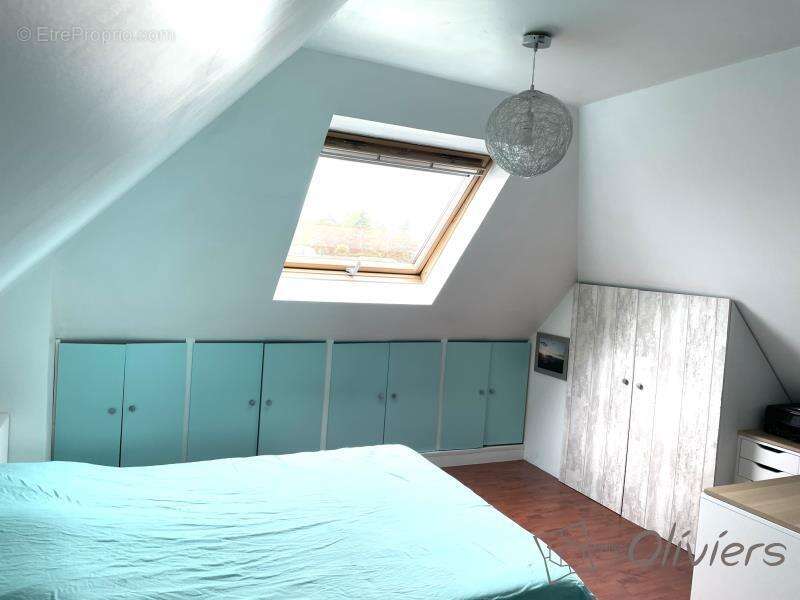 Appartement à VOISINS-LE-BRETONNEUX