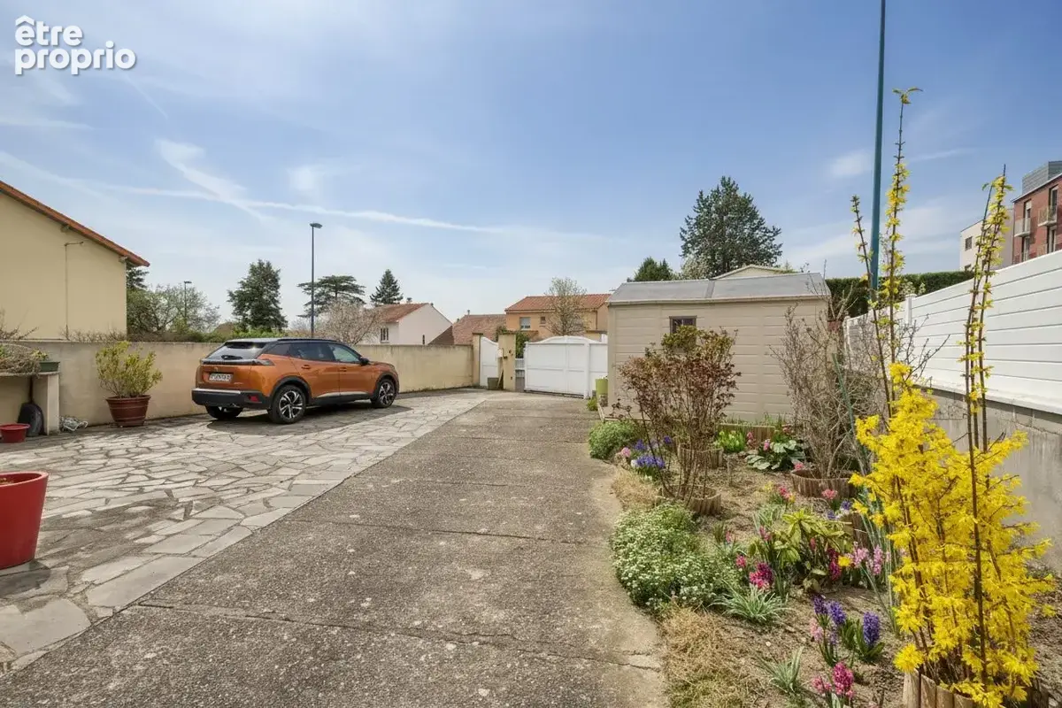Maison 4 pièces 114 m² à vendre à Clermont-Ferrand (63100) - photo 3
