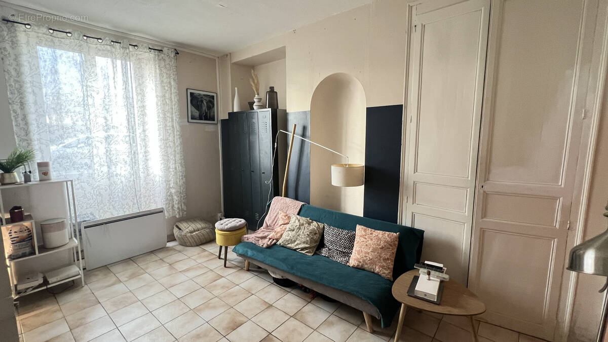 Appartement à COUDRAY