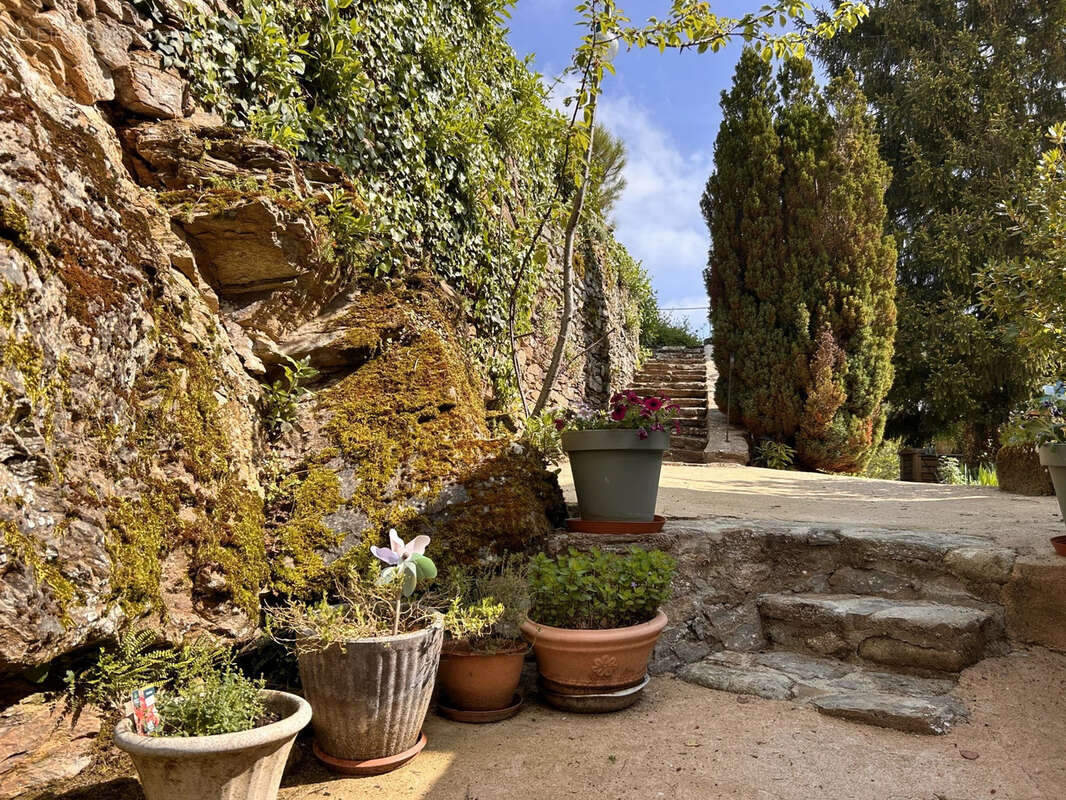 Maison à SAINT-BENOIT-DU-SAULT