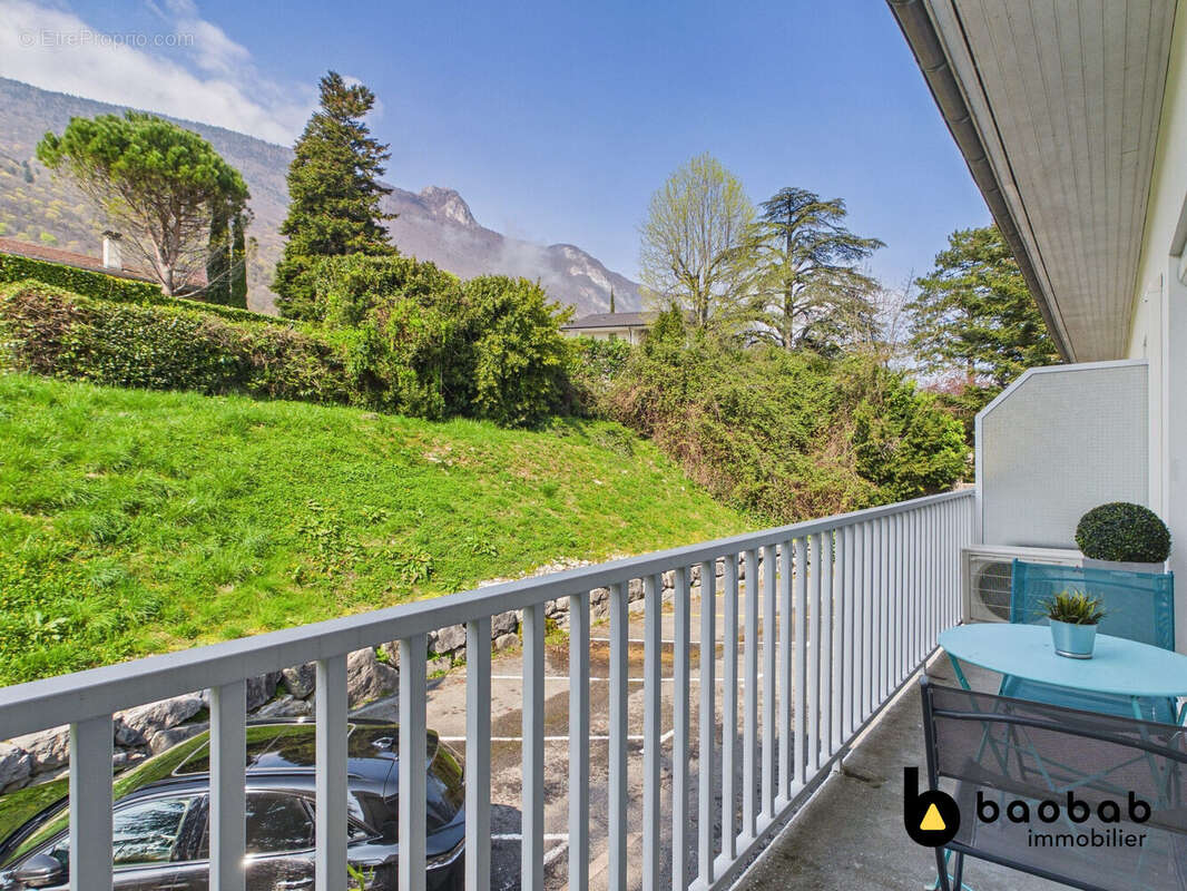 Appartement à LE BOURGET-DU-LAC
