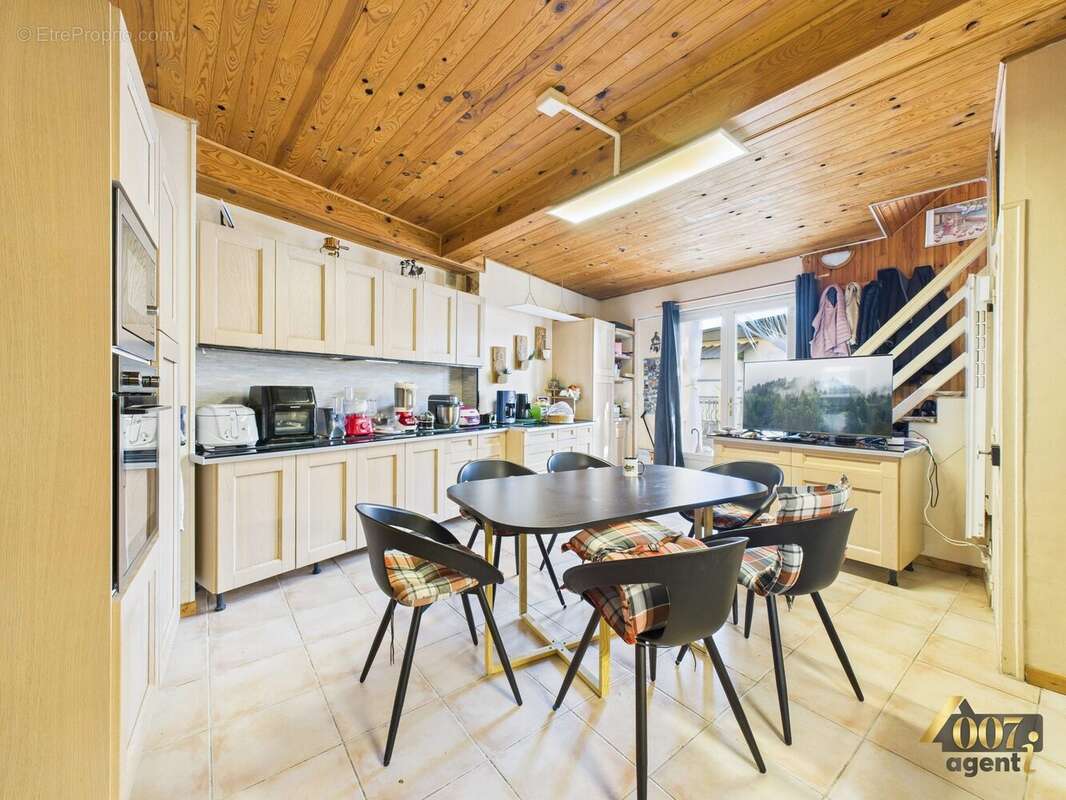 Maison à SAINT-PIERRE-D&#039;ALBIGNY