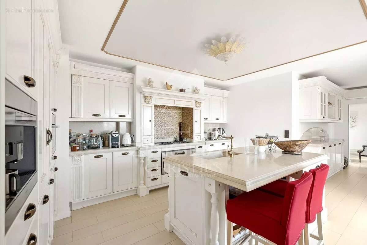 Propriété provençale moderne avec vue mer panoramique - photo 10