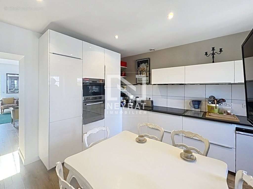 Un quartier premium, une vue imprenable, un écrin prêt à accueillir ses occupants - photo 6