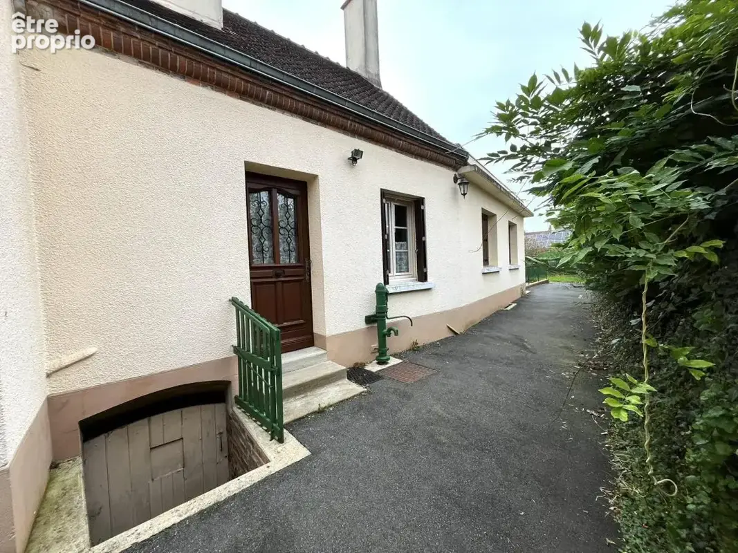 Maison 6 pièces 170 m² à vendre à Coudrecieux (72440) - photo 6