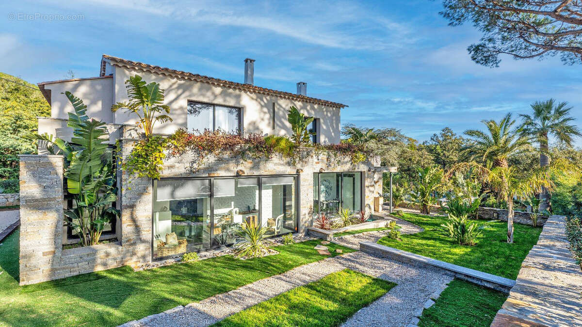 Maison à GRIMAUD