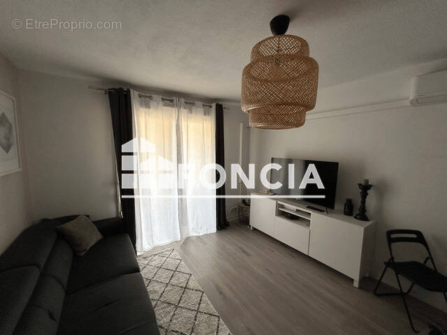 Appartement à SORGUES