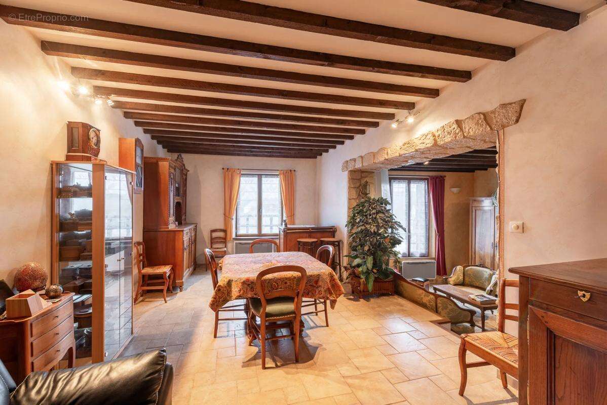 Maison à LA FERTE-SOUS-JOUARRE