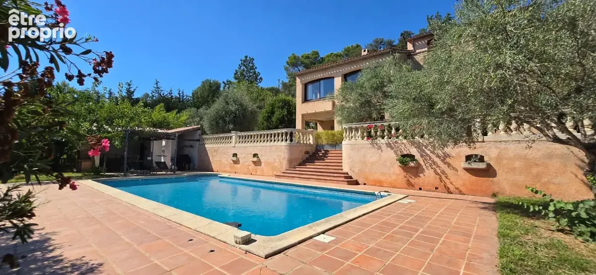 Maison à vendre 6-7 pièces + Piscine Terrain 1400m² CARNOULES (83) - photo 2