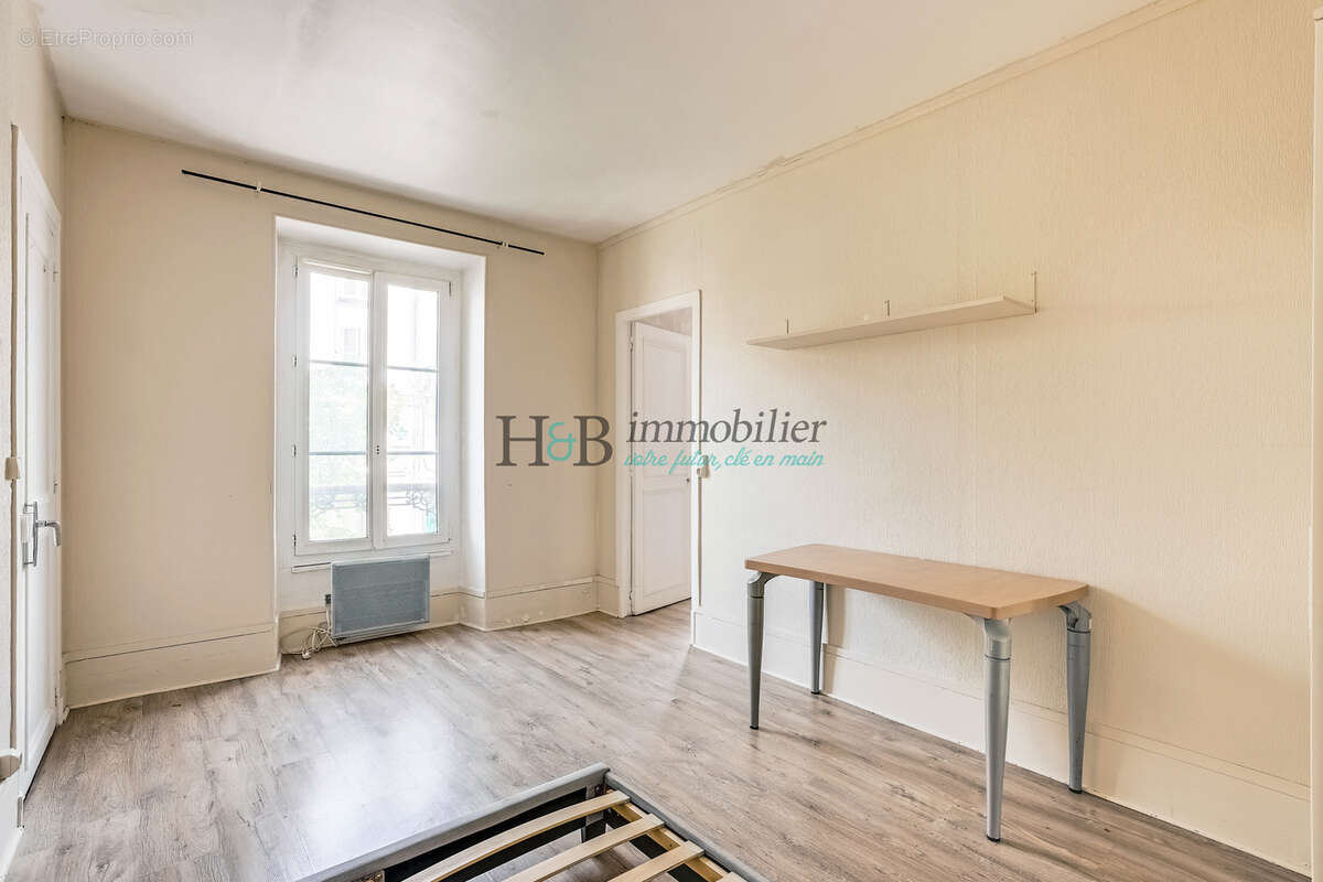 Appartement à VILLENEUVE-SAINT-GEORGES