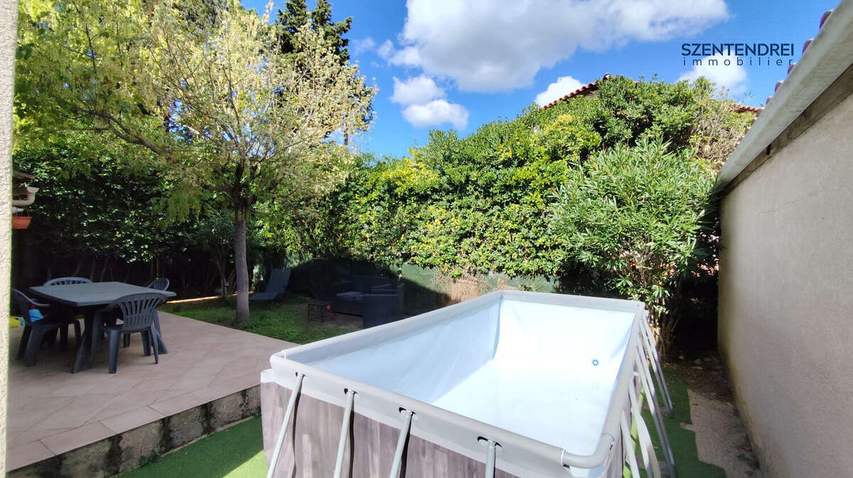 Szentendrei Immobilier - Maison T4 Nîmes Quartier des Sophoras - Maison à NIMES