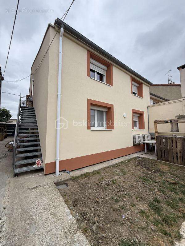 Exclusivité LABASTIDE-BEAUVOIR, Immeuble de rapport composé de deux T3 loués - Rentabilité Immédiate - photo 2
