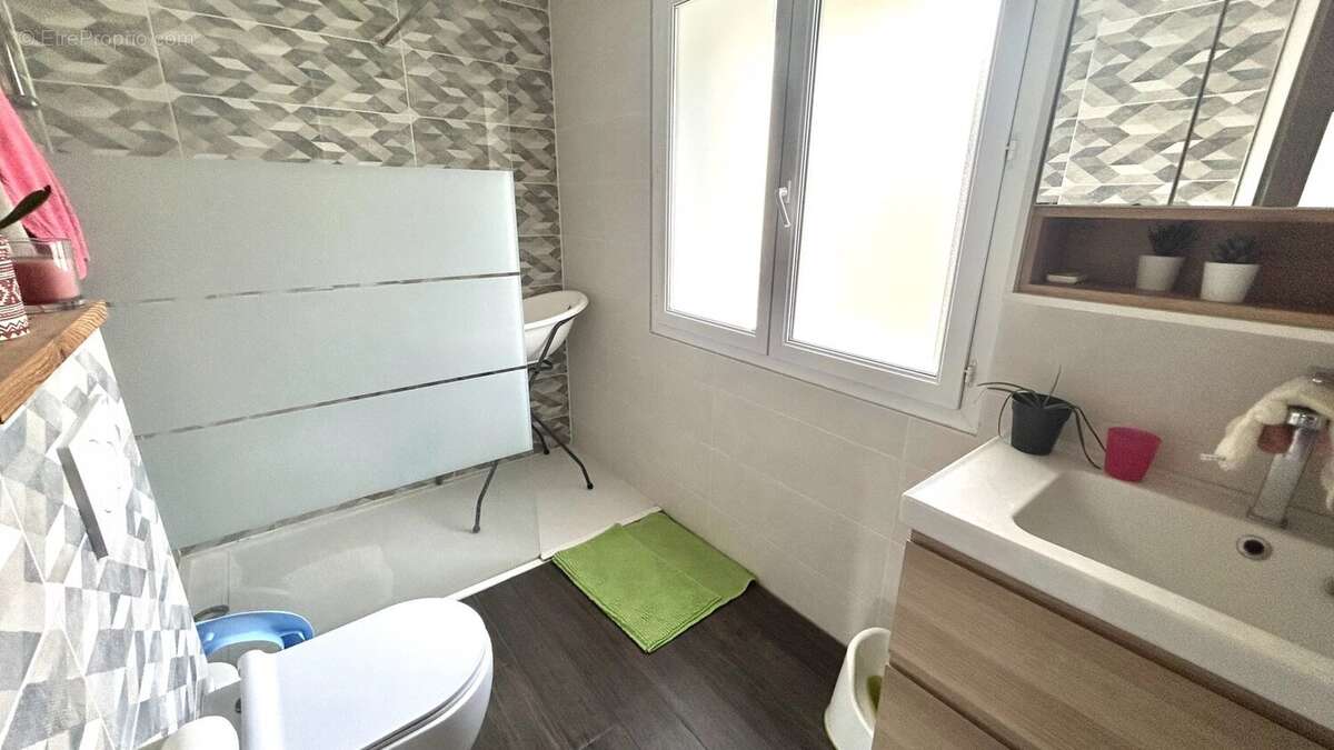 Maison à MANTES-LA-JOLIE