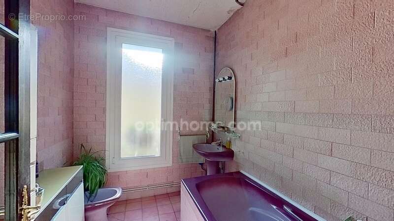 Appartement à MAISONS-ALFORT