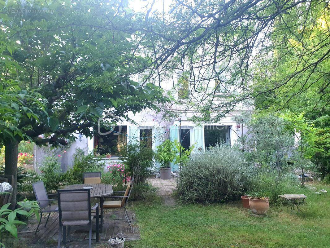 Maison à VELLERON