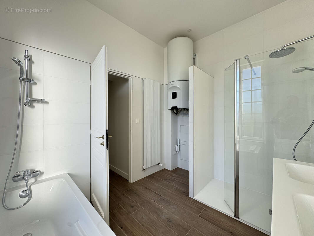 Appartement à CHENNEVIERES-SUR-MARNE