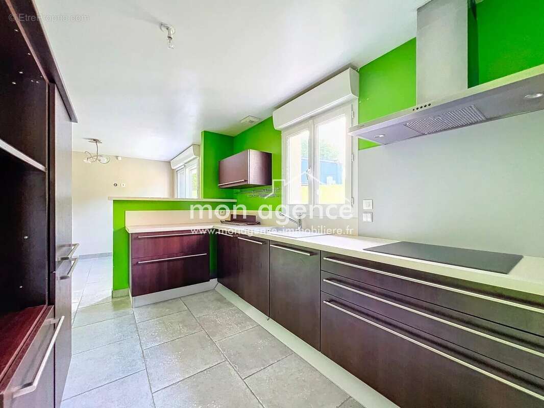 Maison à FORGES-LES-EAUX