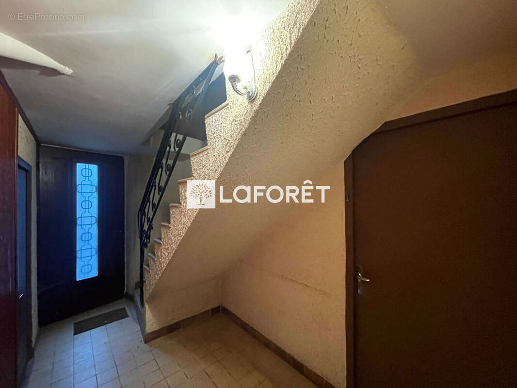 Maison à LONS-LE-SAUNIER