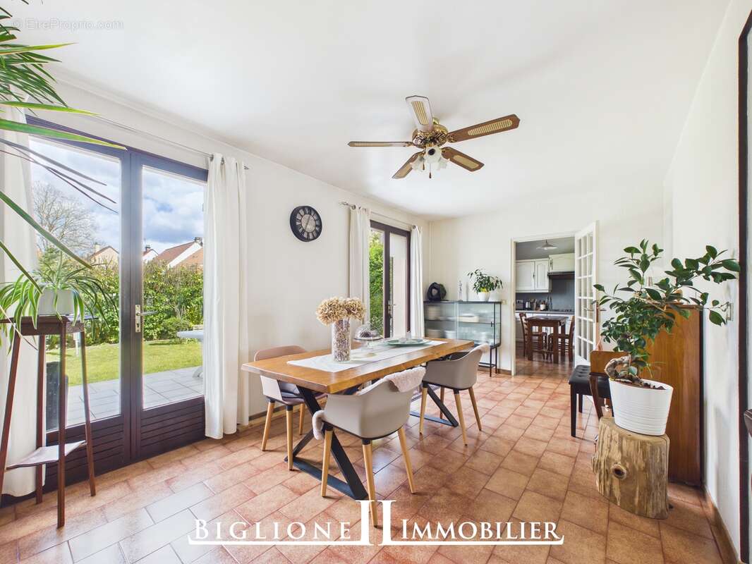 Maison à MONTFERMEIL