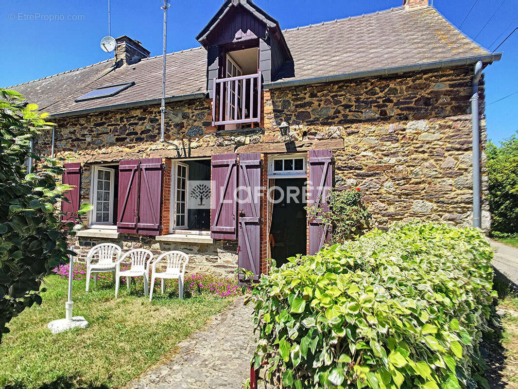 Maison à MAURE-DE-BRETAGNE