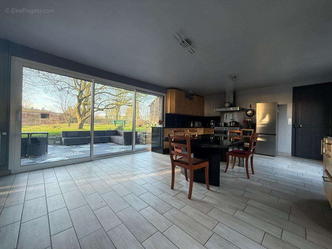 Maison à MONS-EN-PEVELE