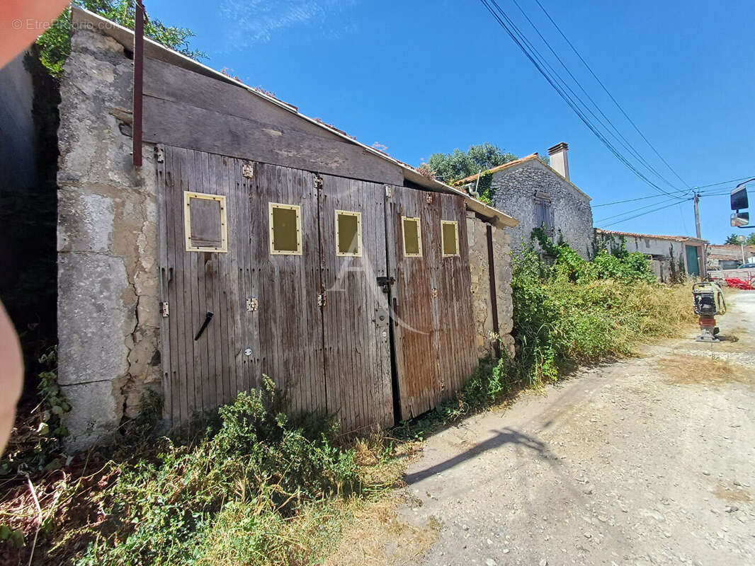 Maison ancienne renovee au calme - photo 15