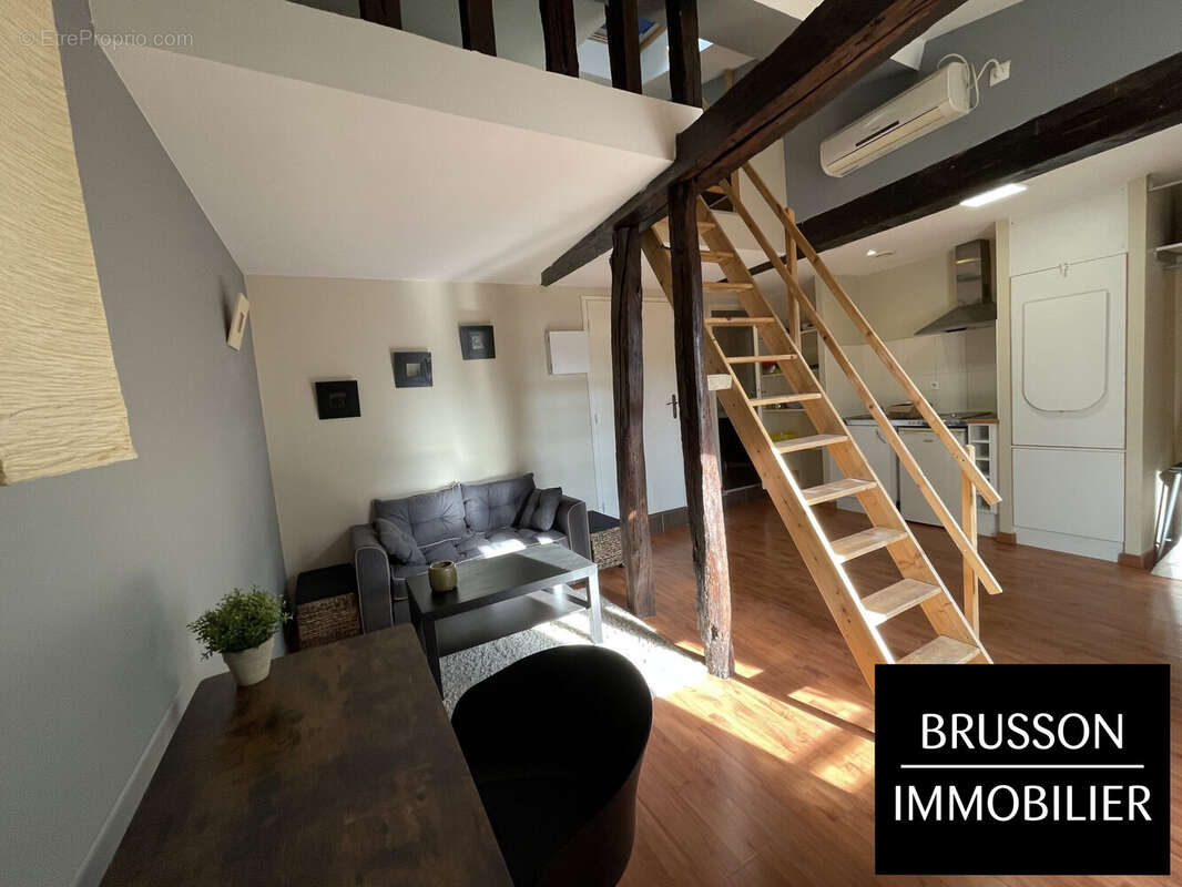 STUDIO - Appartement à CASTRES
