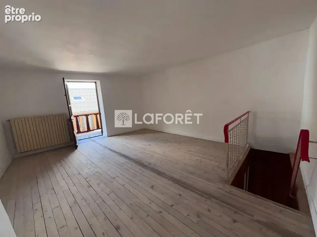 Maison 3 pièces à vendre à Esserts Blay - Calme et potentiel - photo 2