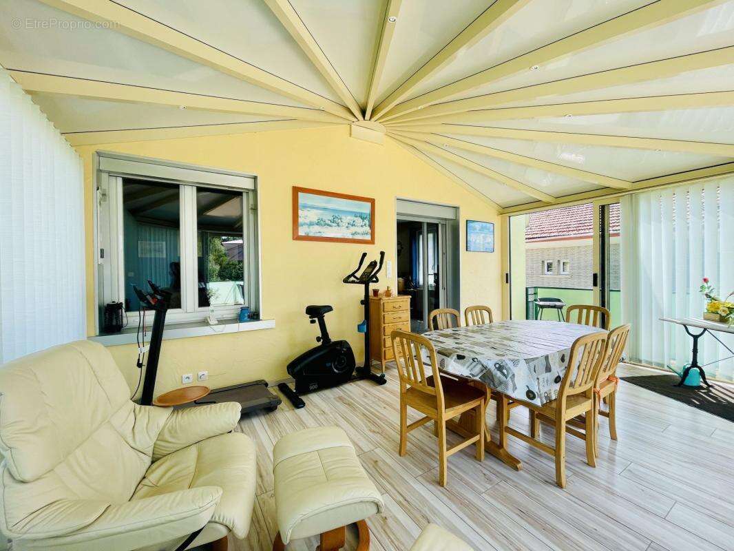 Maison à PONTARLIER