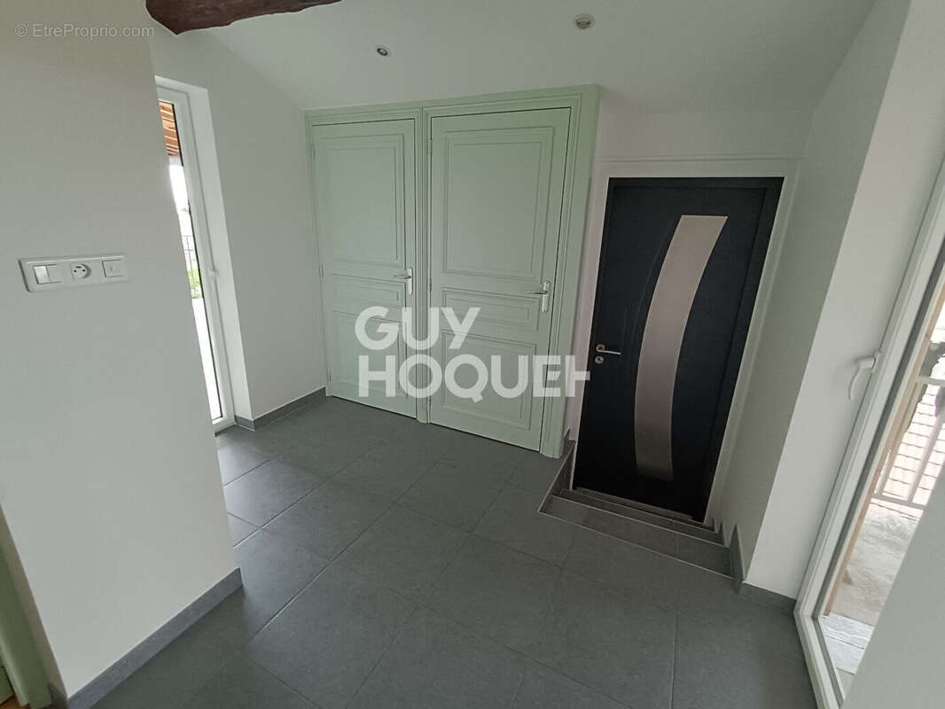 Appartement à BUSSIERES