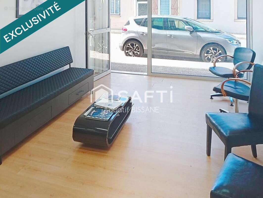 Photo 3 - Commerce à FROUZINS