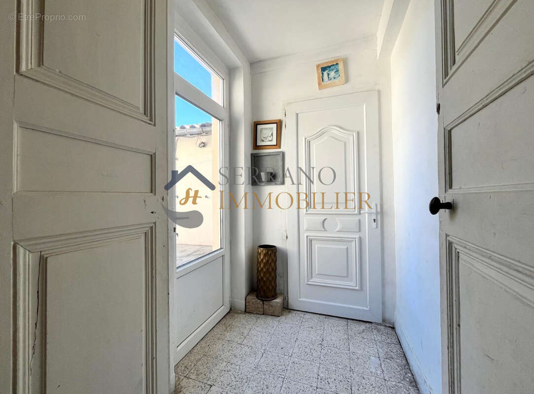 Appartement à BEAUCAIRE