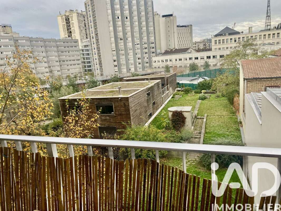 Photo 2 - Appartement à PARIS-20E