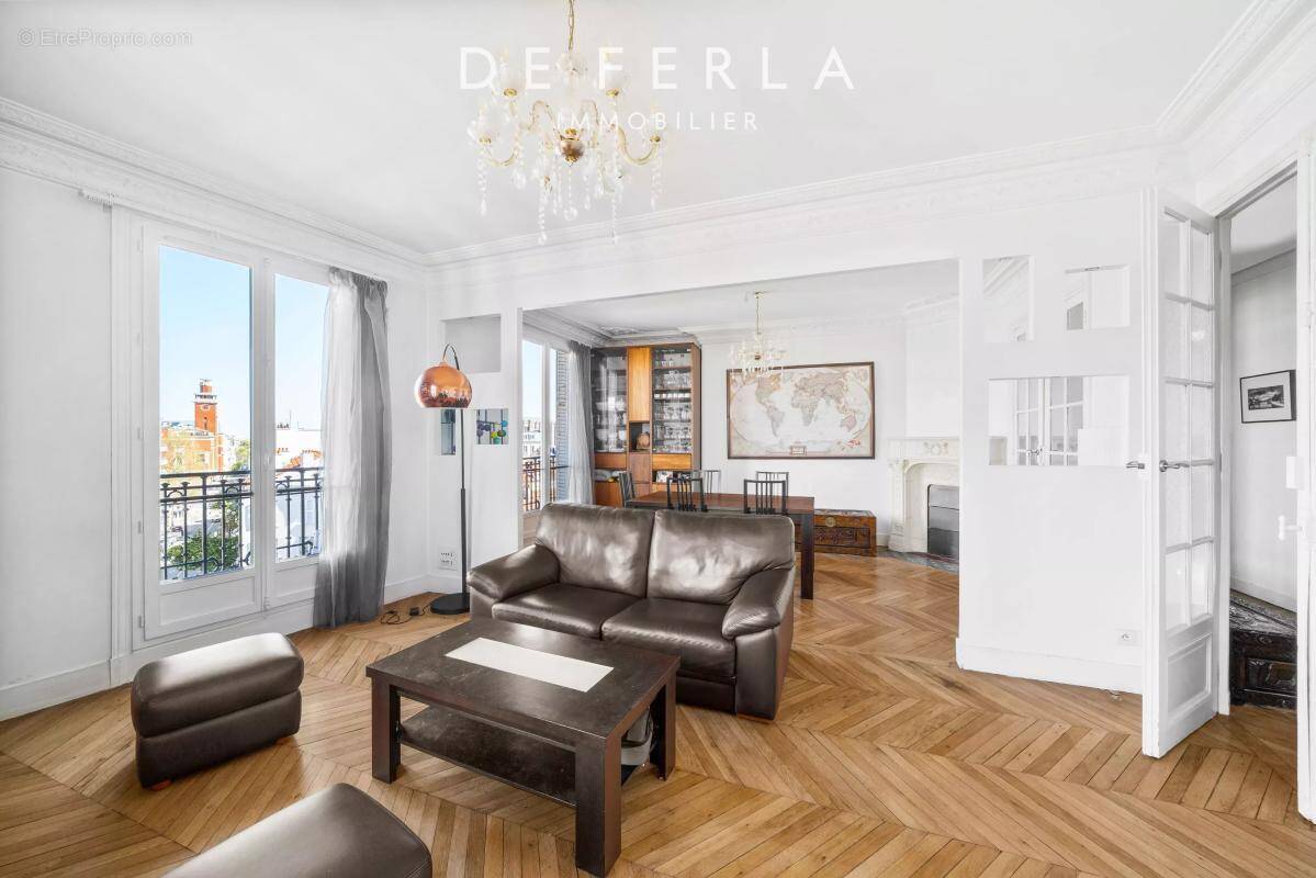 Appartement à MONTROUGE