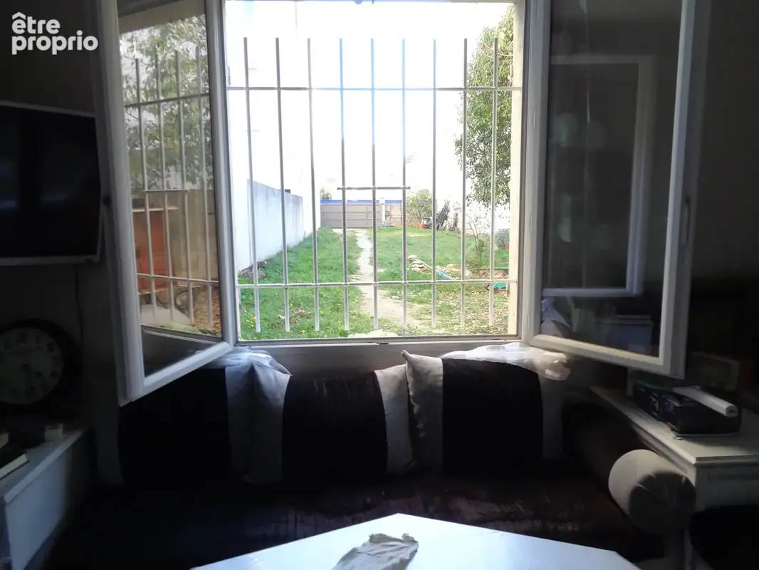 *TERRAIN 400 M2  pour  immeubles  avec mazet. - photo 2