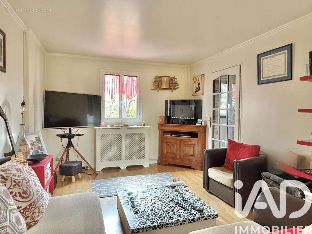 Photo 6 - Maison à SAINTE-GENEVIEVE-DES-BOIS