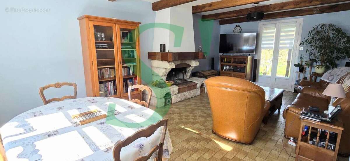 Maison à CHAUMONT-EN-VEXIN