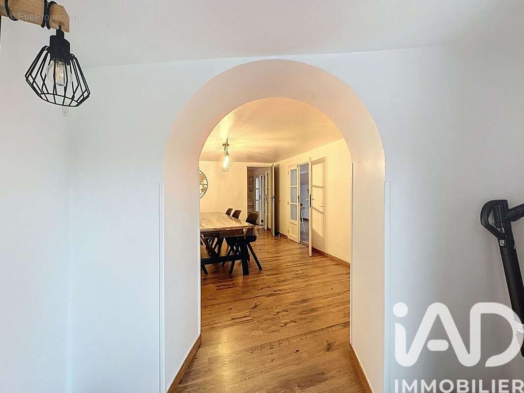 Photo 4 - Appartement à CAUMONT-SUR-DURANCE