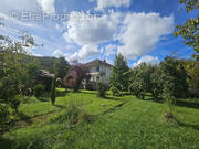 Maison à VAUX-LES-SAINT-CLAUDE