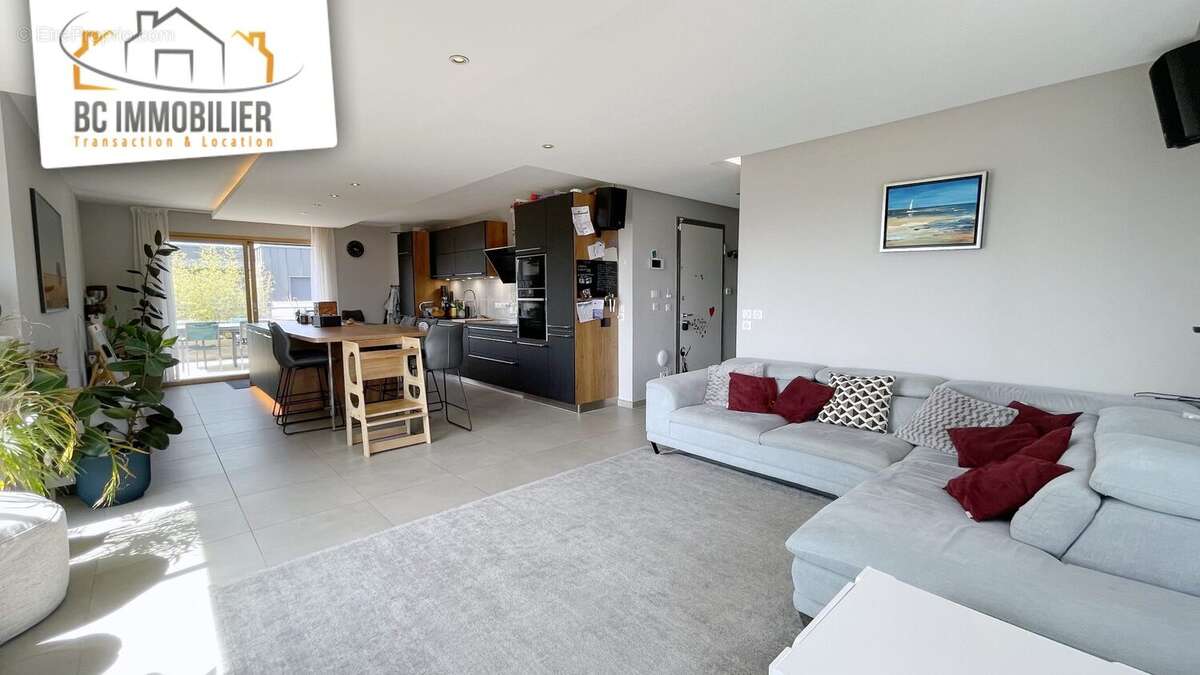 Appartement à ORNEX